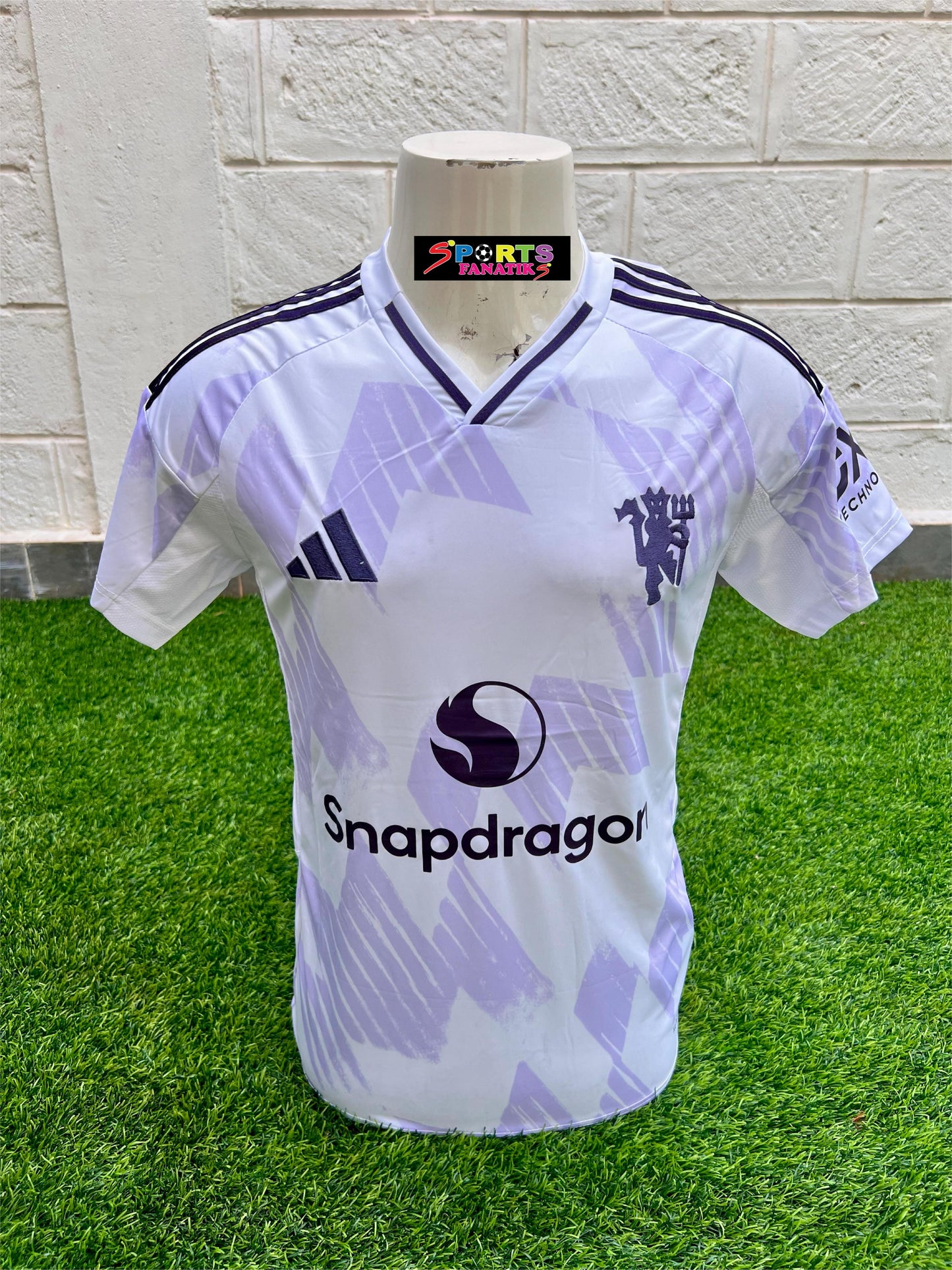 Man U Away 25/26 New