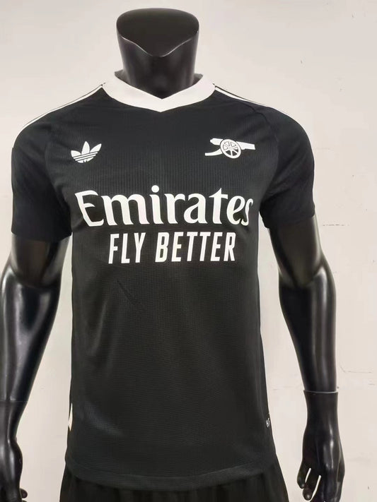 Arsenal black